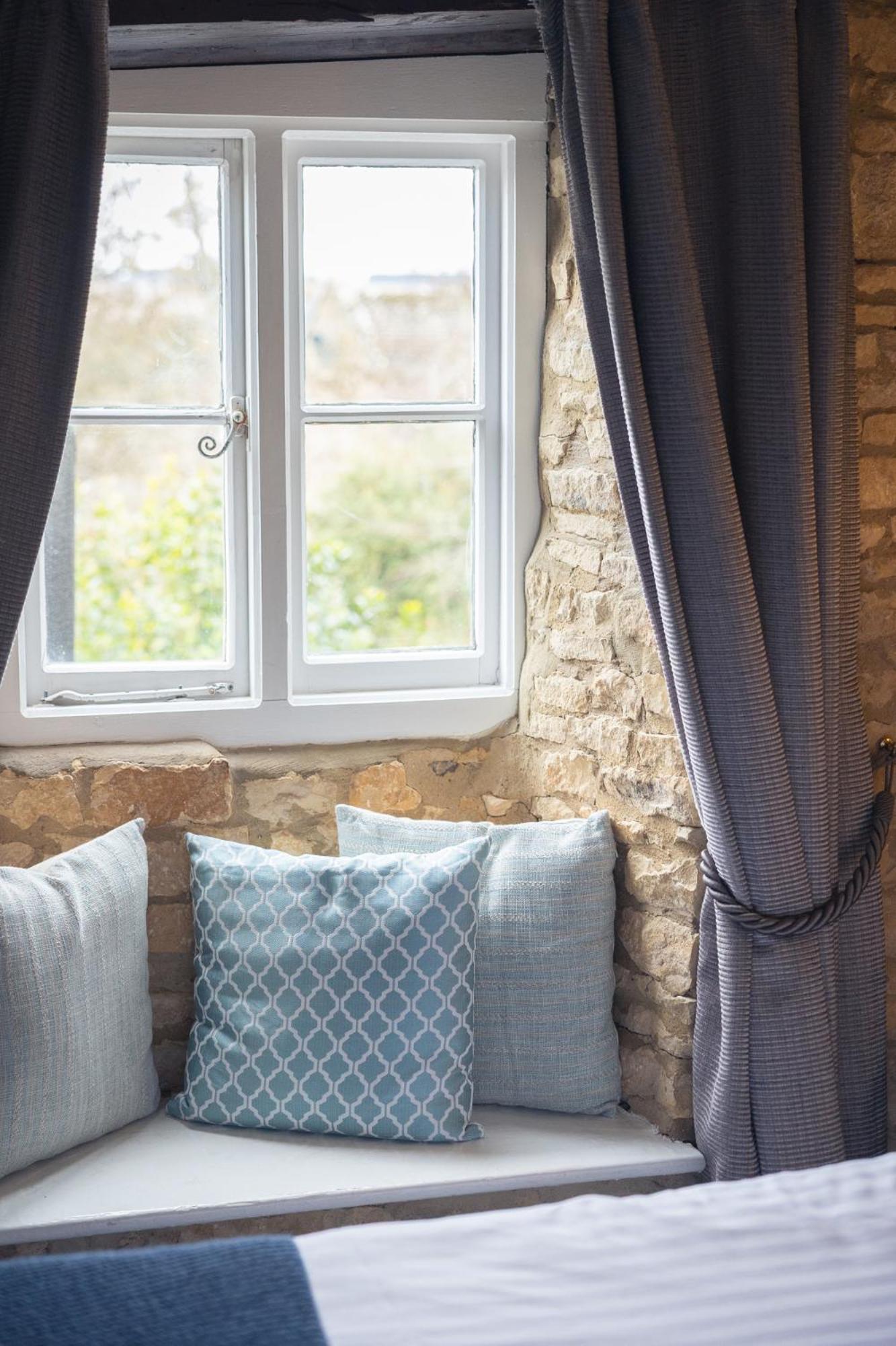 The Lamb Inn Bourton-on-the-Water Room photo